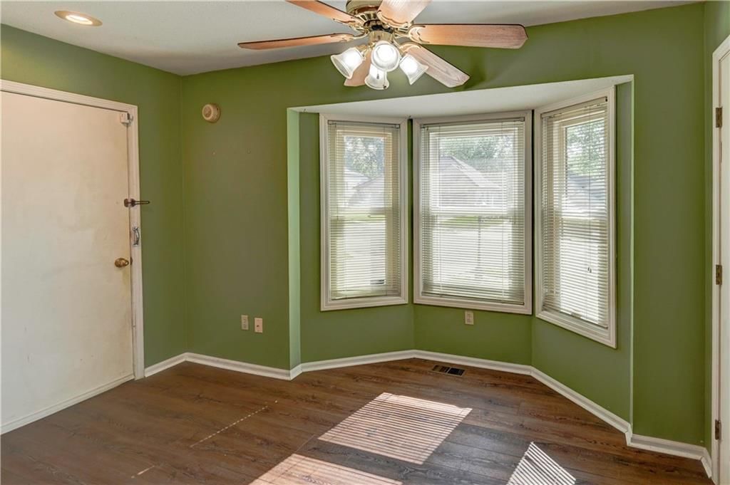 4624 Norwood Court — photo 9