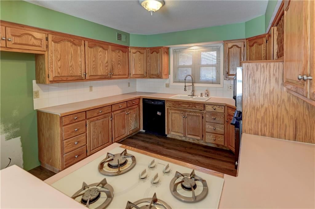 4624 Norwood Court — photo 14