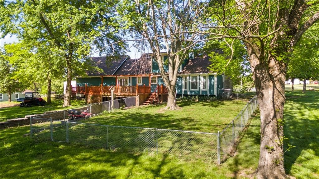 4300 Country Squire Lane — photo 8