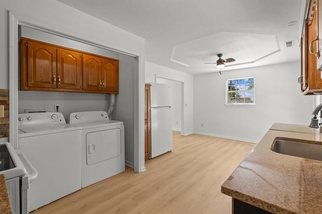 615 Cedar Street — photo 8