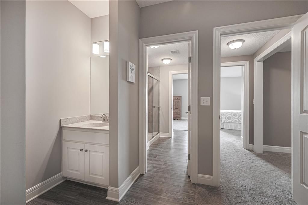 1415 Kensington Lane — photo 33