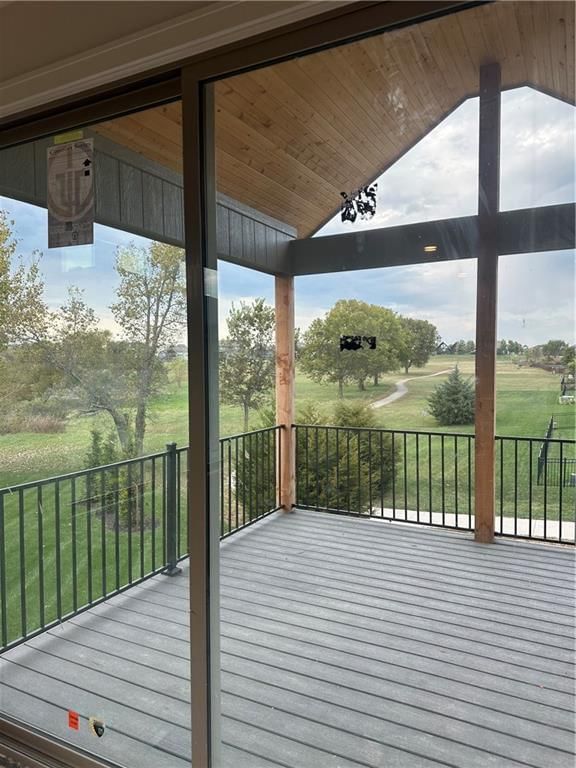 802 Savannah Court — photo 2