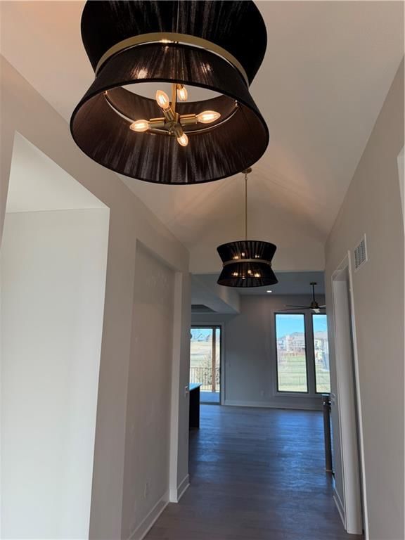 802 Savannah Court — photo 4
