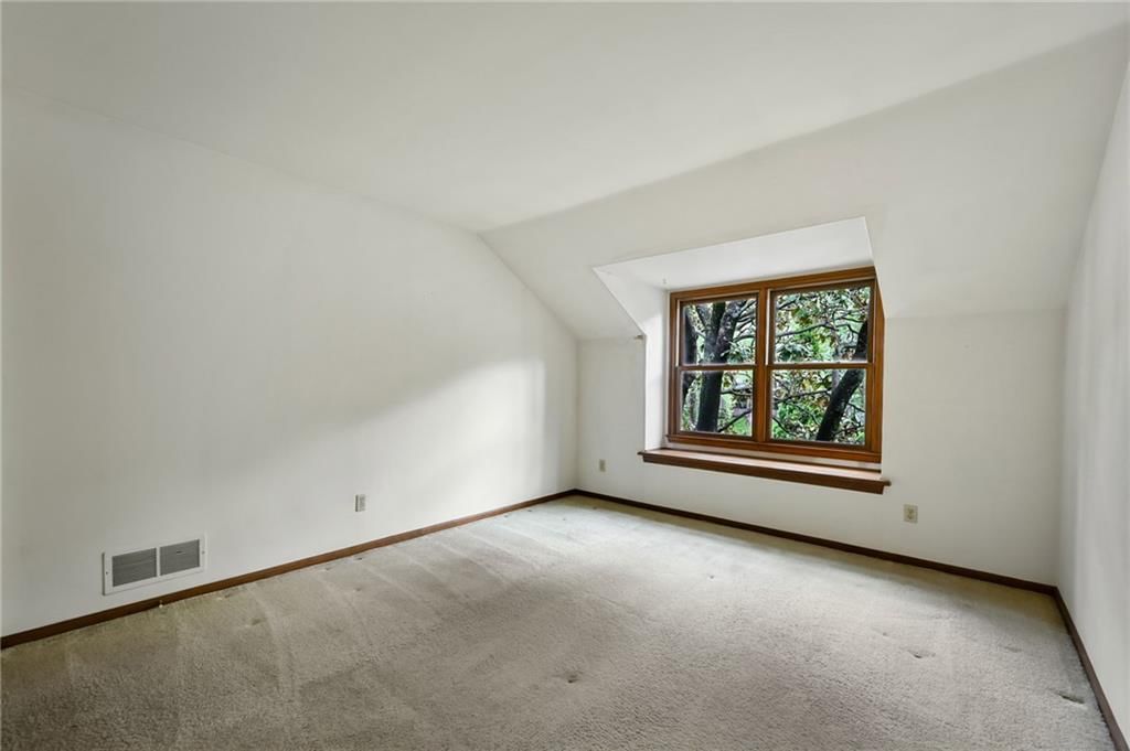 4414 W 112th Terrace — photo 16