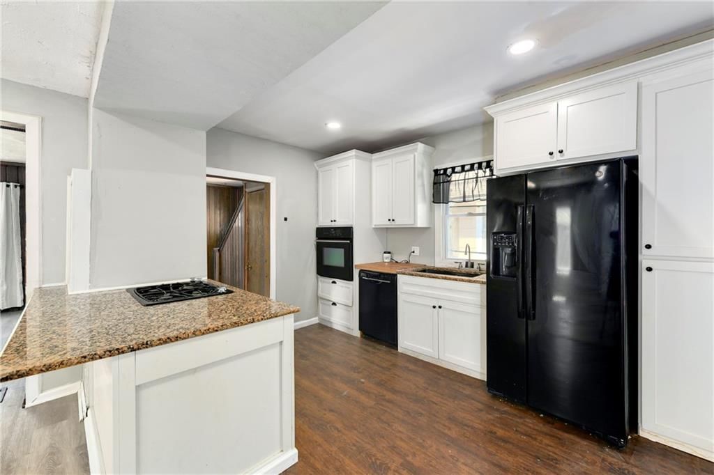 2409 Oakley Avenue — photo 11