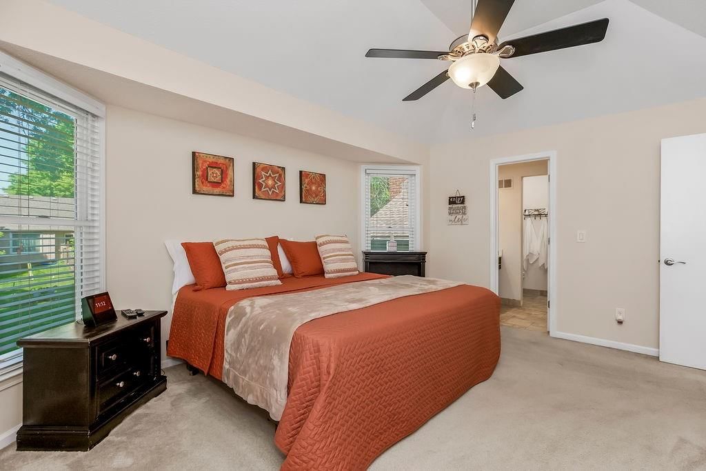 10342 Caenen Street — photo 11