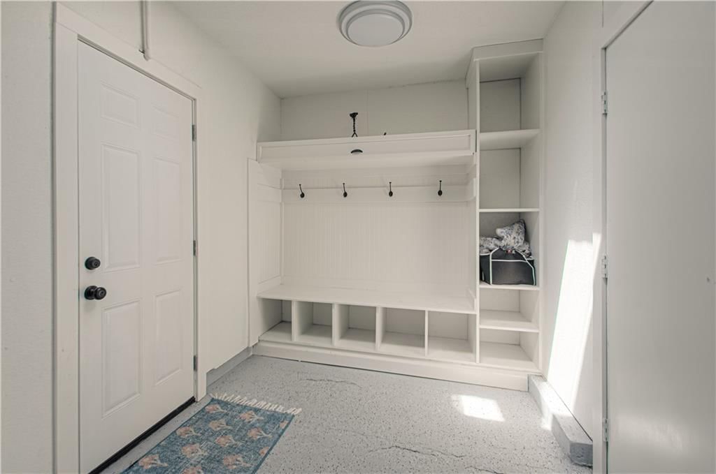 1617 W 50th Street — photo 25