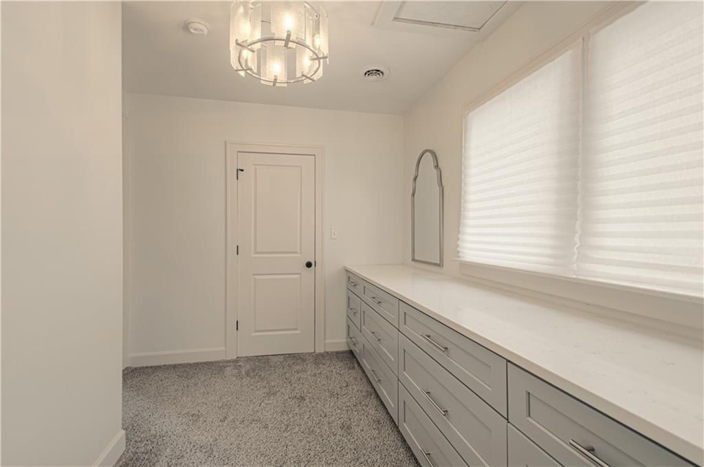 1617 W 50th Street — photo 31