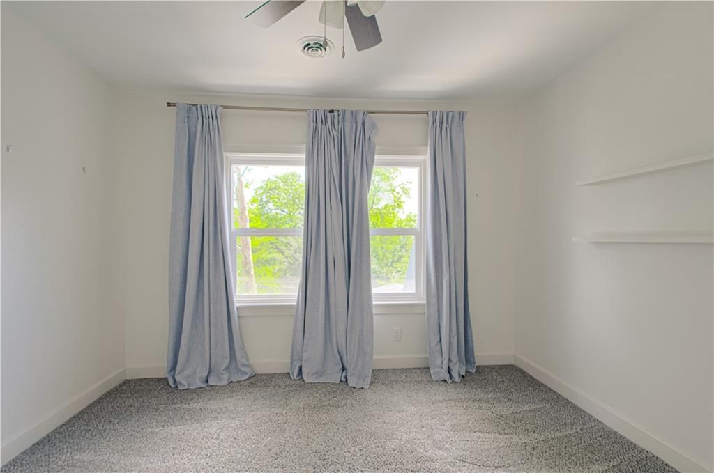 1617 W 50th Street — photo 38
