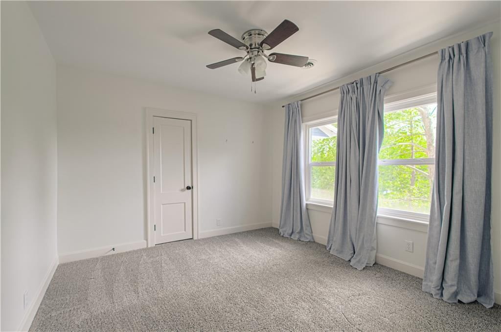 1617 W 50th Street — photo 39