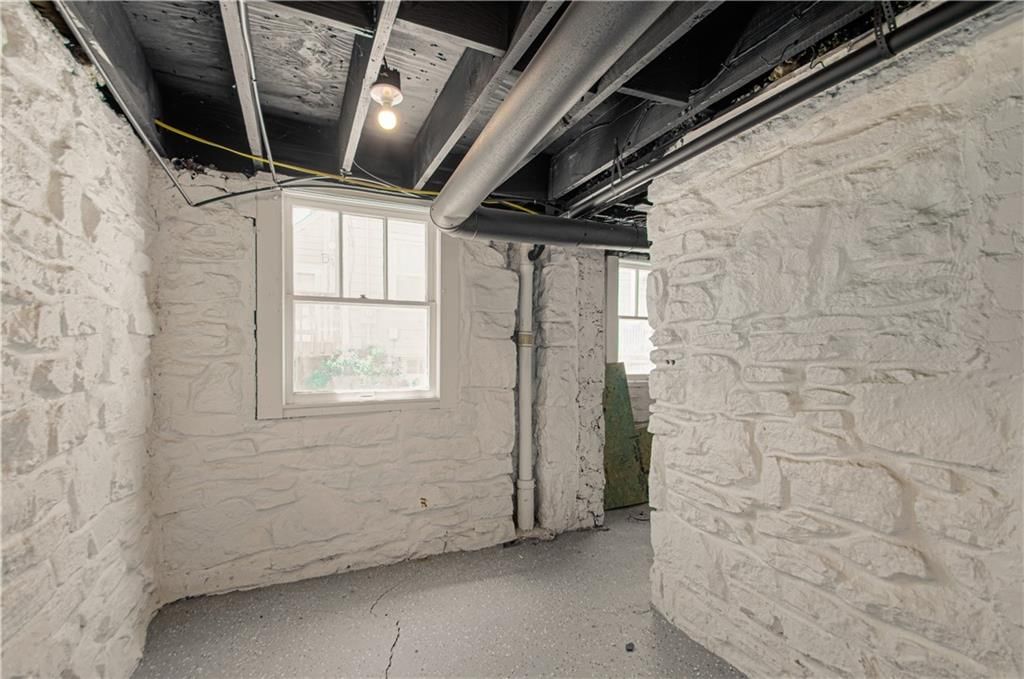 1617 W 50th Street — photo 45
