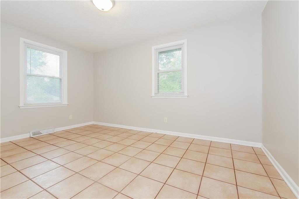 710 NE 114th Street — photo 11