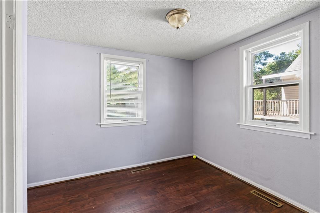 1007 PINKSTON Street — photo 10