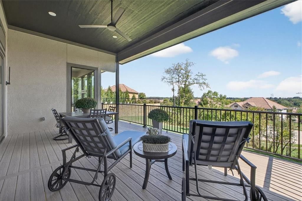 5907 N Lucerne Avenue — photo 42