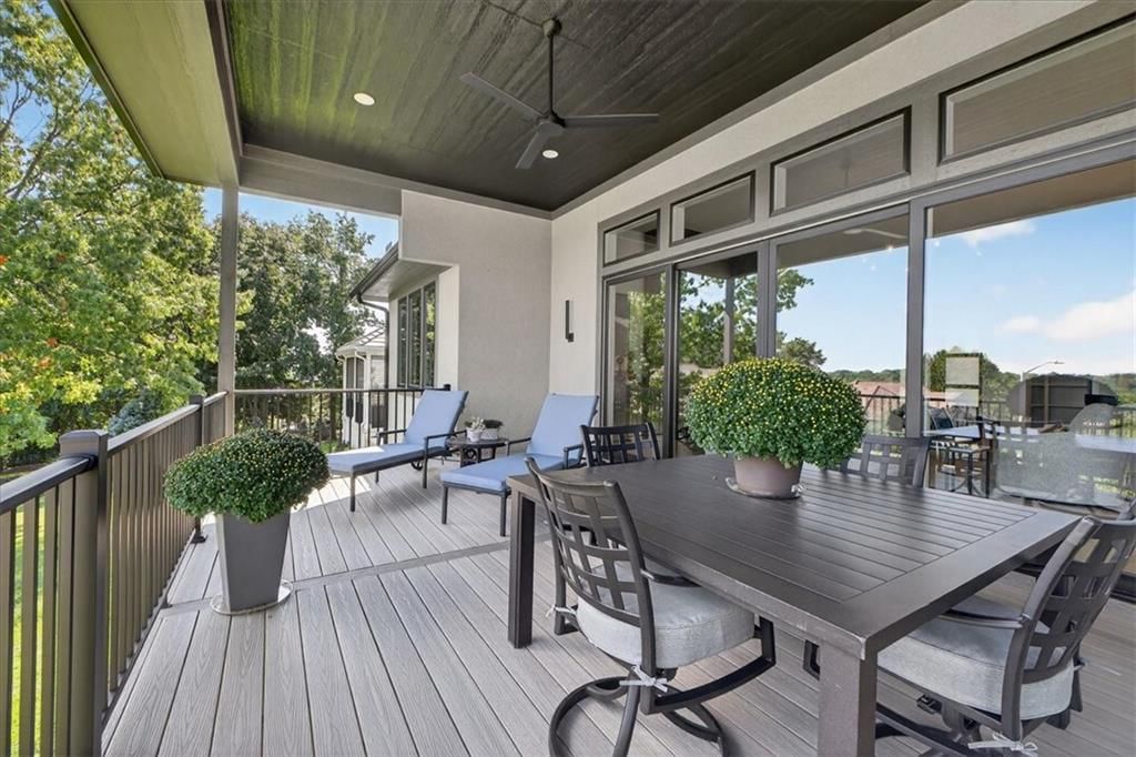 5907 N Lucerne Avenue — photo 44