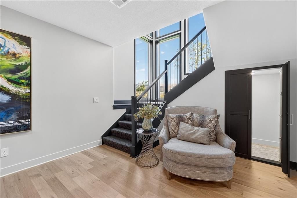 5907 N Lucerne Avenue — photo 47