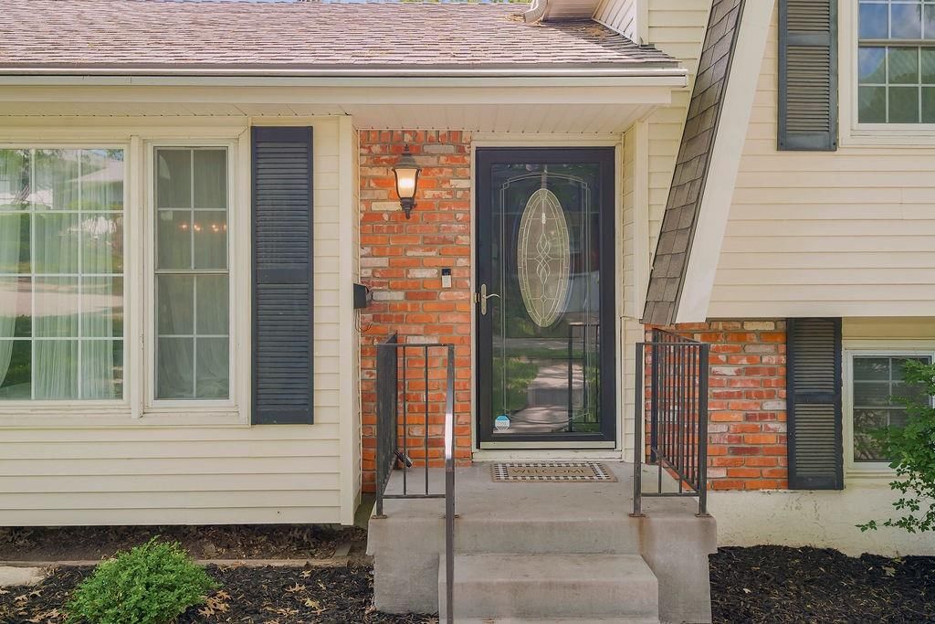 10632 Indiana Avenue — photo 2