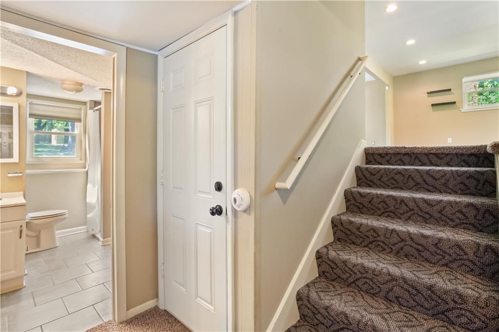 5524 N Virginia Avenue — photo 12