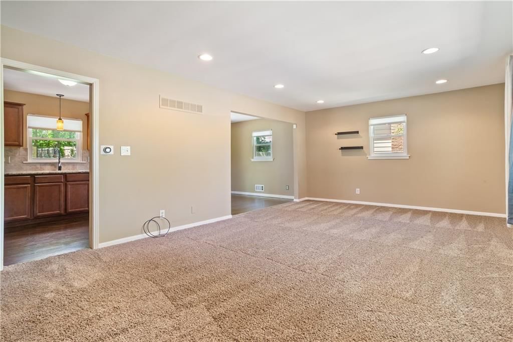 5524 N Virginia Avenue — photo 18