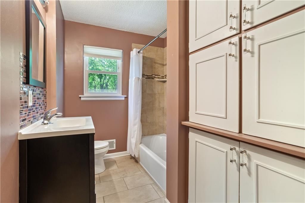 5524 N Virginia Avenue — photo 29
