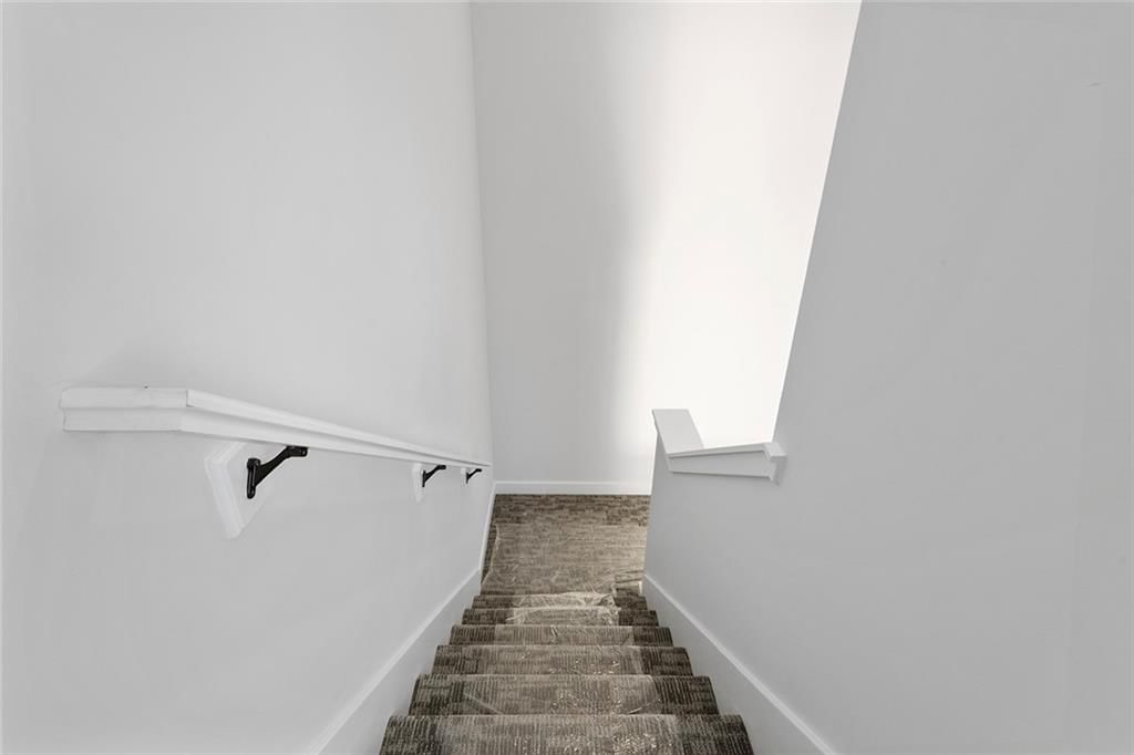 4527 Forest Avenue — photo 48
