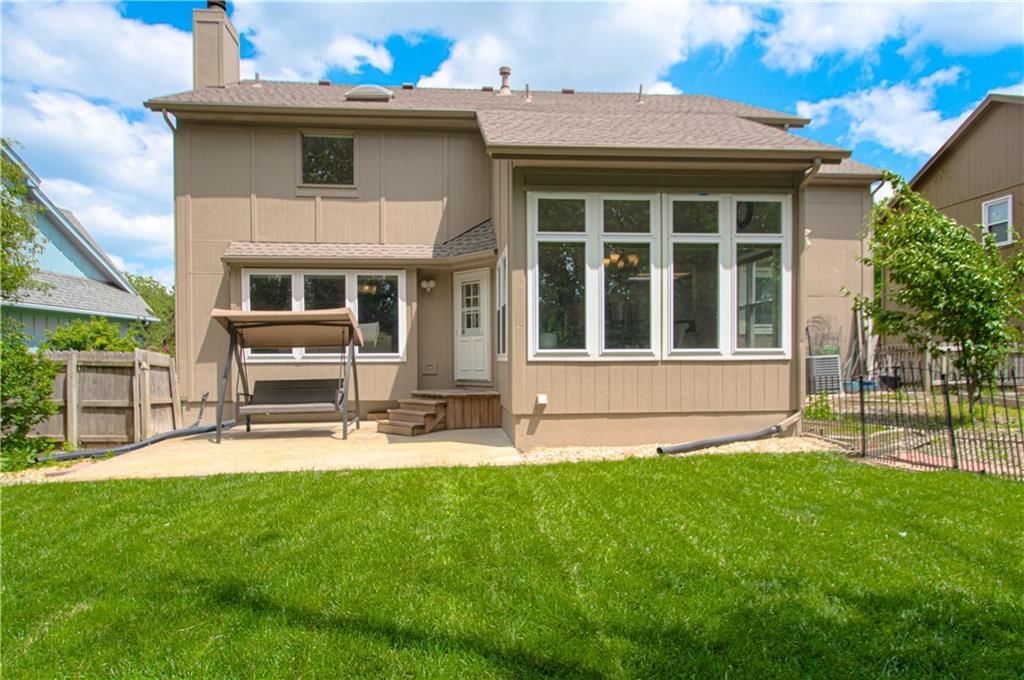 8506 Lakeview Avenue — photo 25