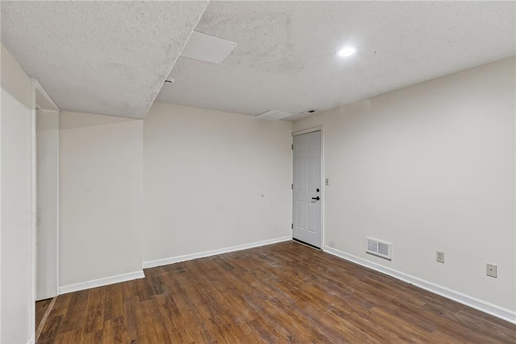 3804 Garland Avenue — photo 45