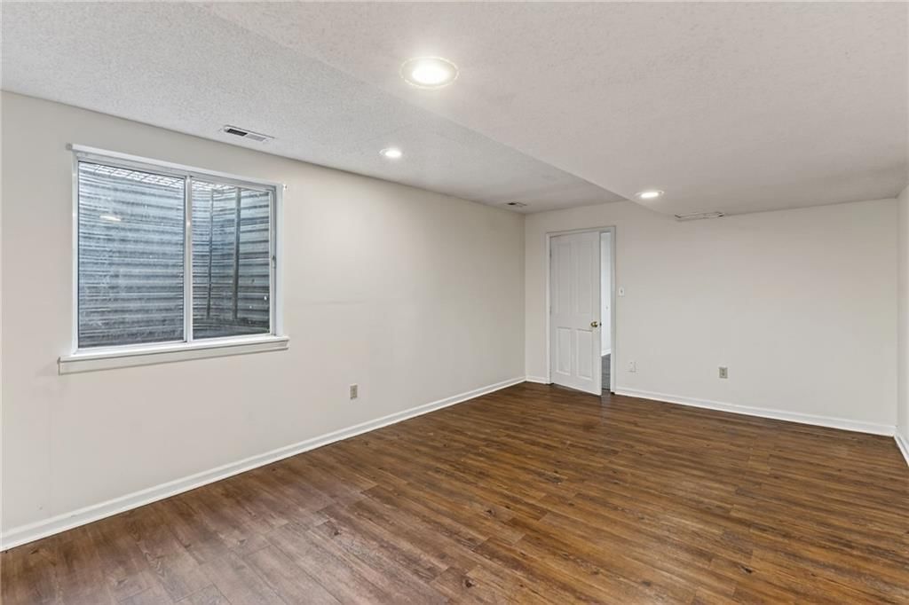 3804 Garland Avenue — photo 48