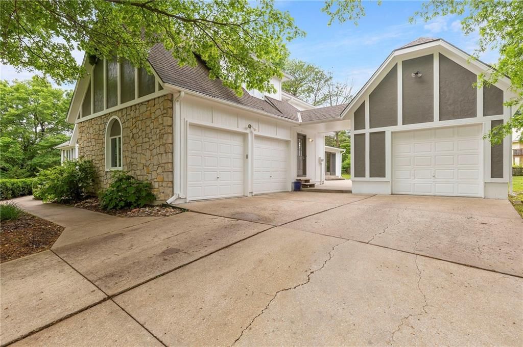 20407 Crickett Lane — photo 3