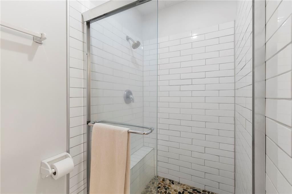 20407 Crickett Lane — photo 32