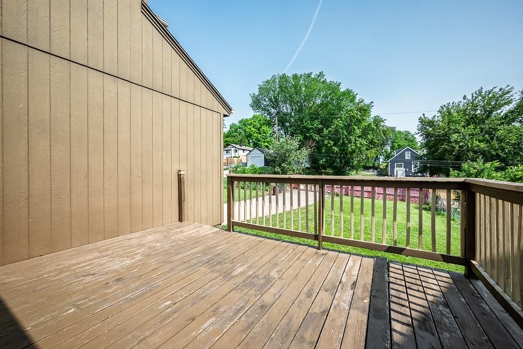 1220 Barnett Avenue — photo 23