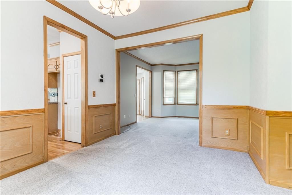 Photo 11 of 60 - 4901 NW 87th Street