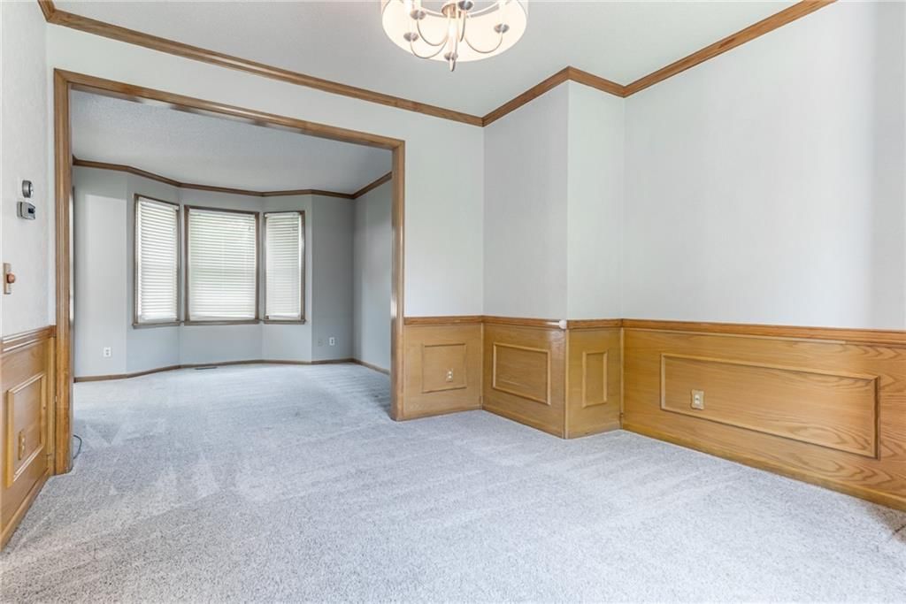 Photo 12 of 60 - 4901 NW 87th Street