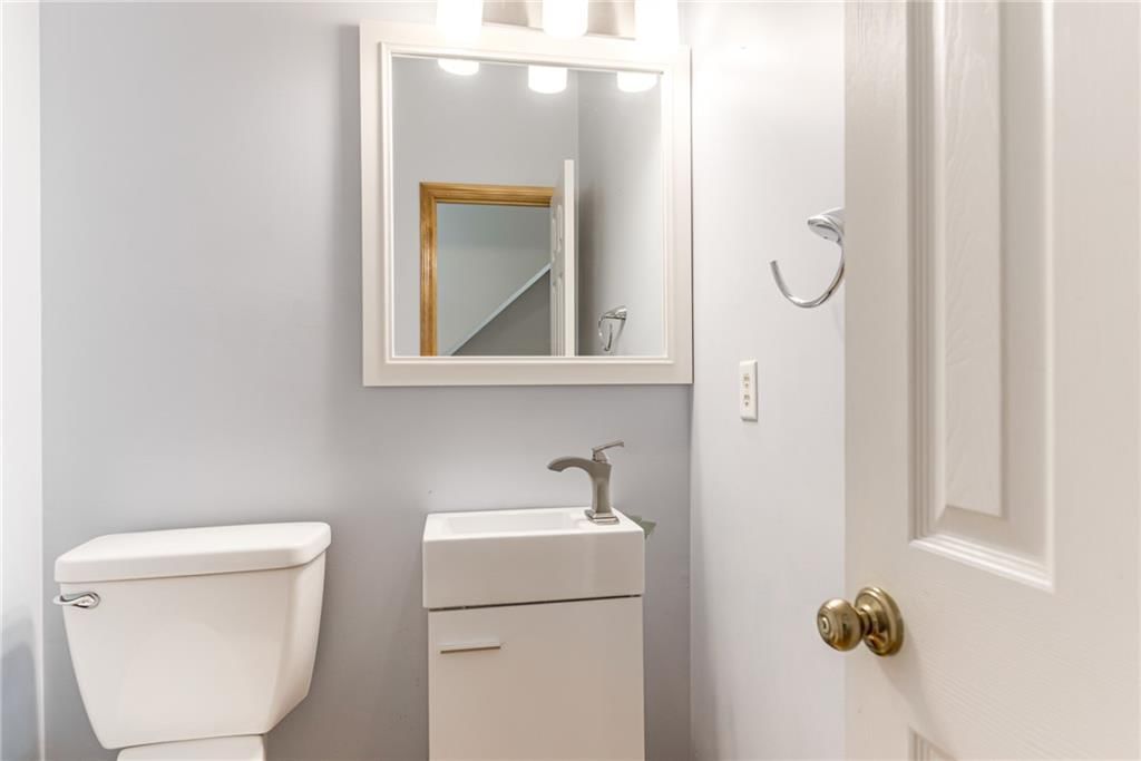 Photo 24 of 60 - 4901 NW 87th Street