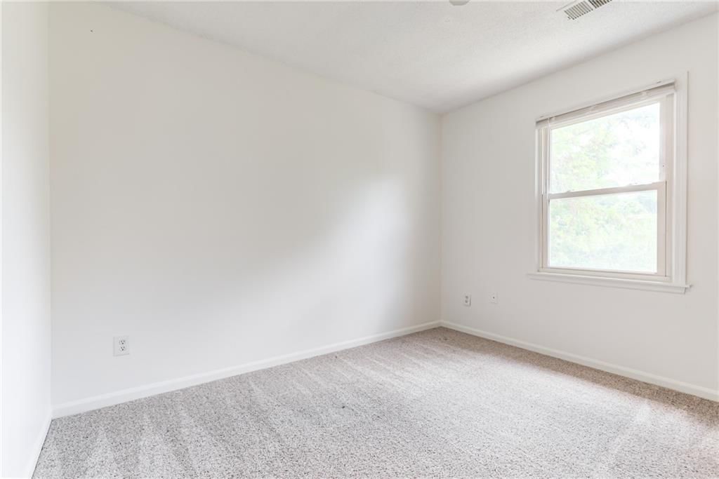 Photo 41 of 60 - 4901 NW 87th Street