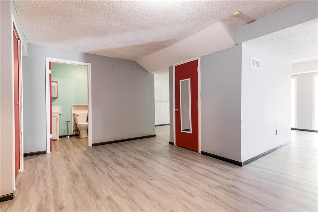 Photo 46 of 60 - 4901 NW 87th Street