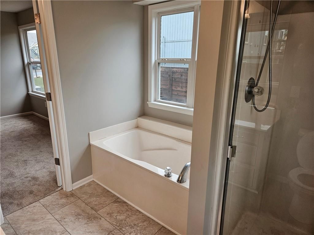 1309 Thomas Drive — photo 16