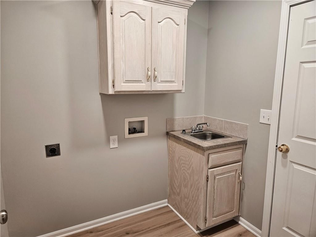 1309 Thomas Drive — photo 20