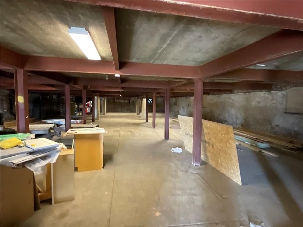 122 Tecumseh Street — photo 13