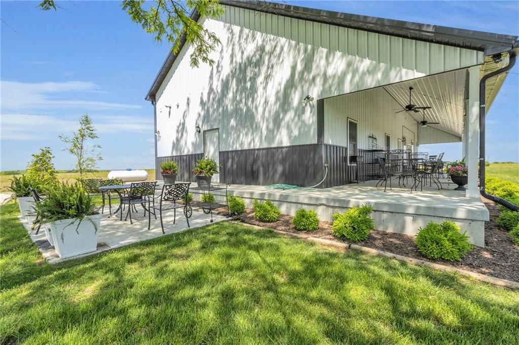 36987 Somerset Road — photo 41