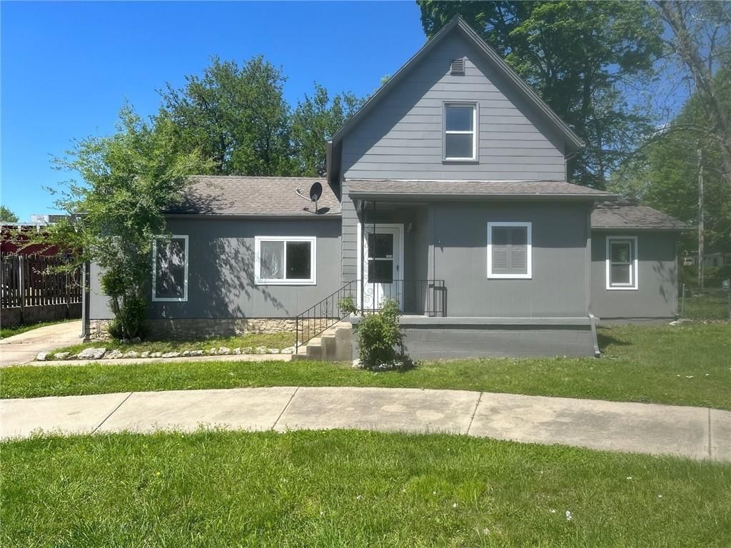 1700 Lawrence Avenue — photo 29