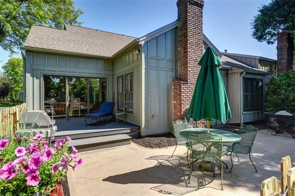 4311 W 112th Terrace — photo 45