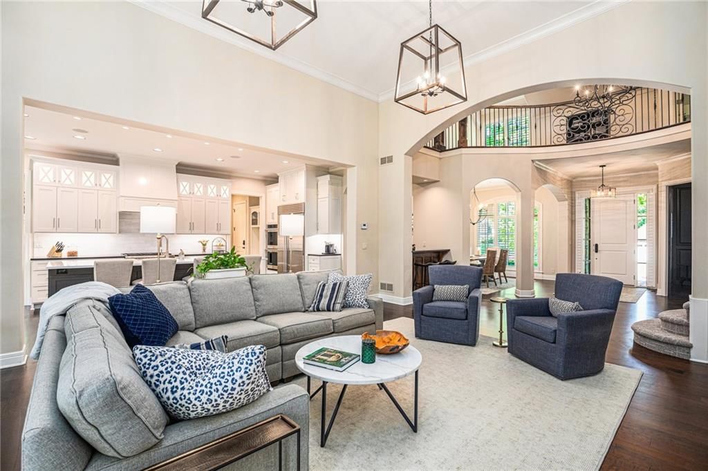 5815 Howe Drive — photo 9