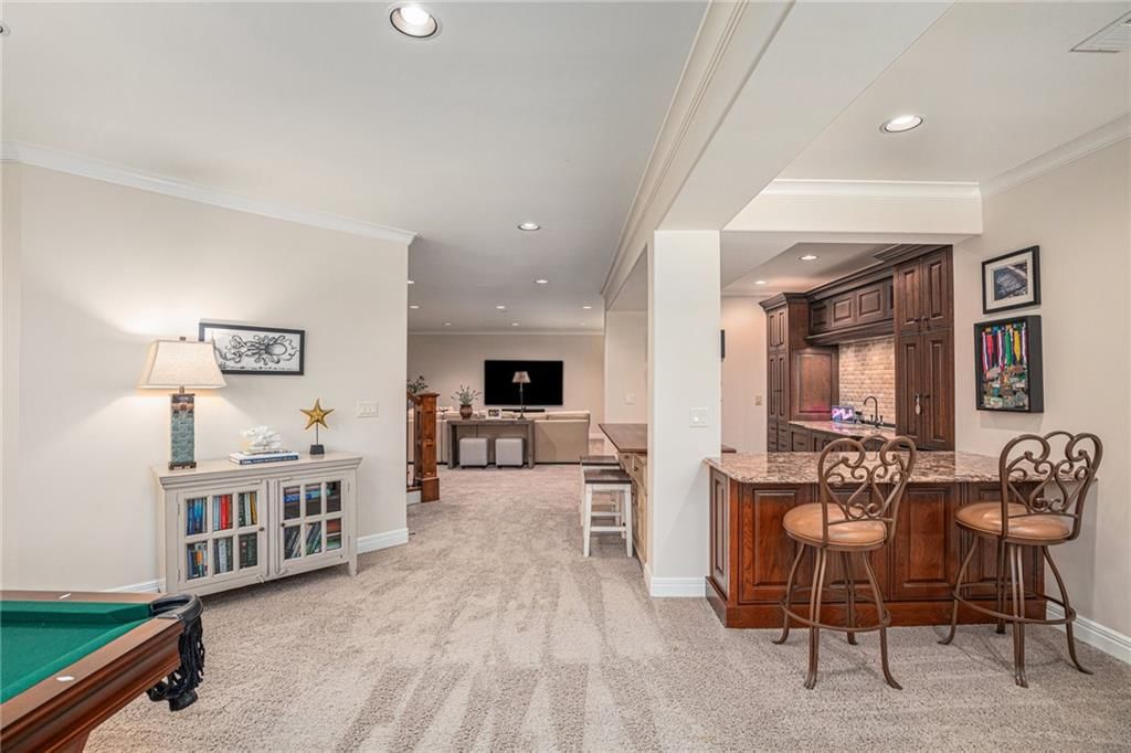 5815 Howe Drive — photo 37