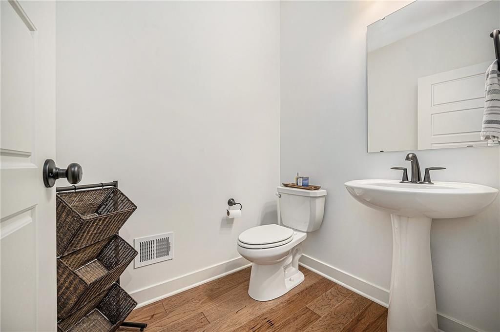 10616 N Holly Street — photo 18