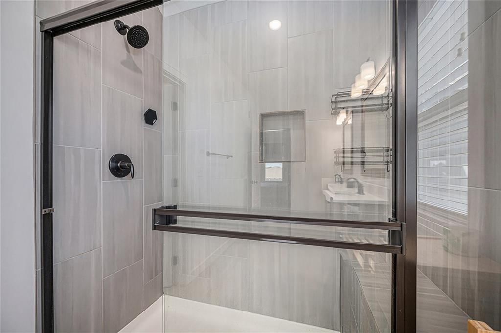 10616 N Holly Street — photo 22