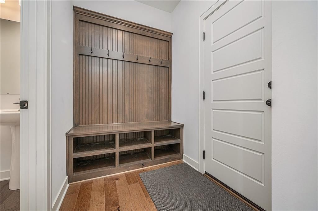 10616 N Holly Street — photo 31