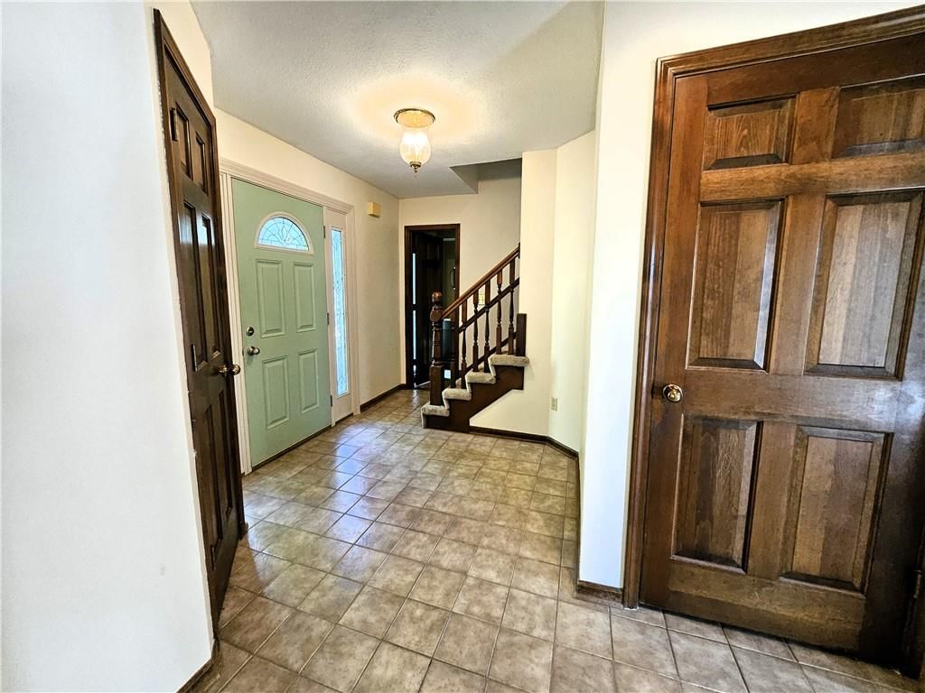 5806 N Kensington Avenue — photo 5