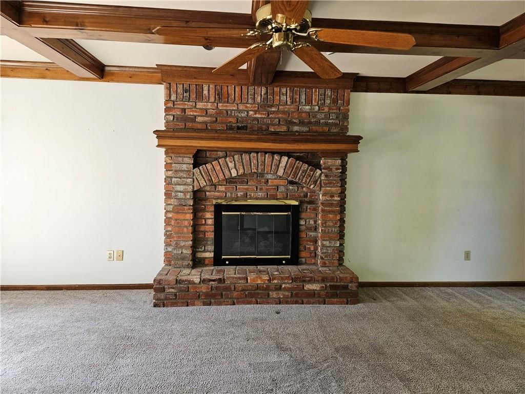 5806 N Kensington Avenue — photo 6