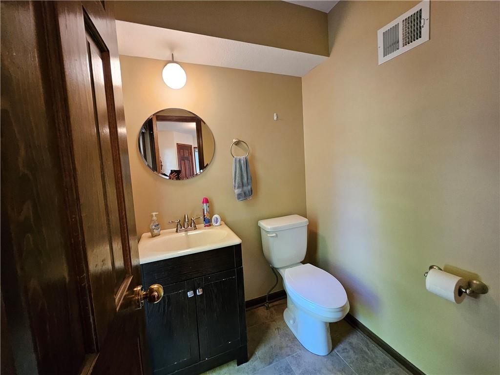 5806 N Kensington Avenue — photo 9